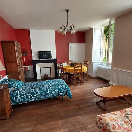 Les Gites Du Chateau Châteaumeillant Extérieur photo